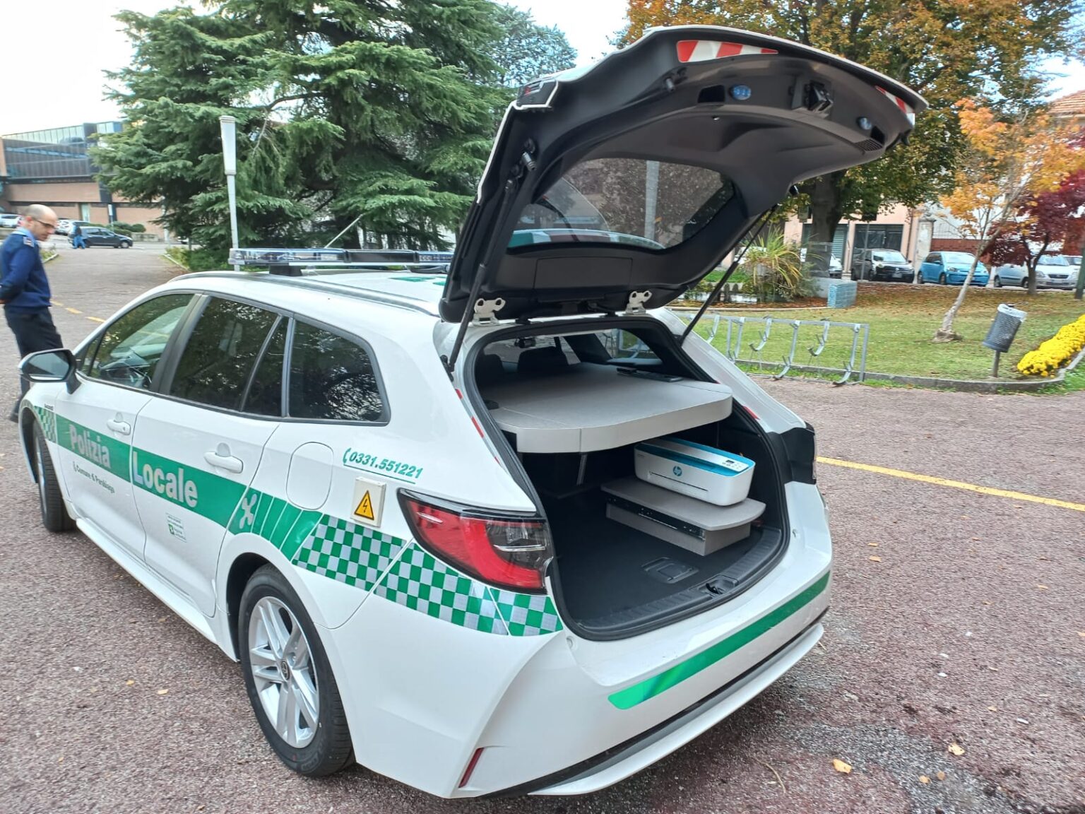 https://varesepress.info/cronaca/parabiago-nuova-autovettura-alla-polizia-locale/