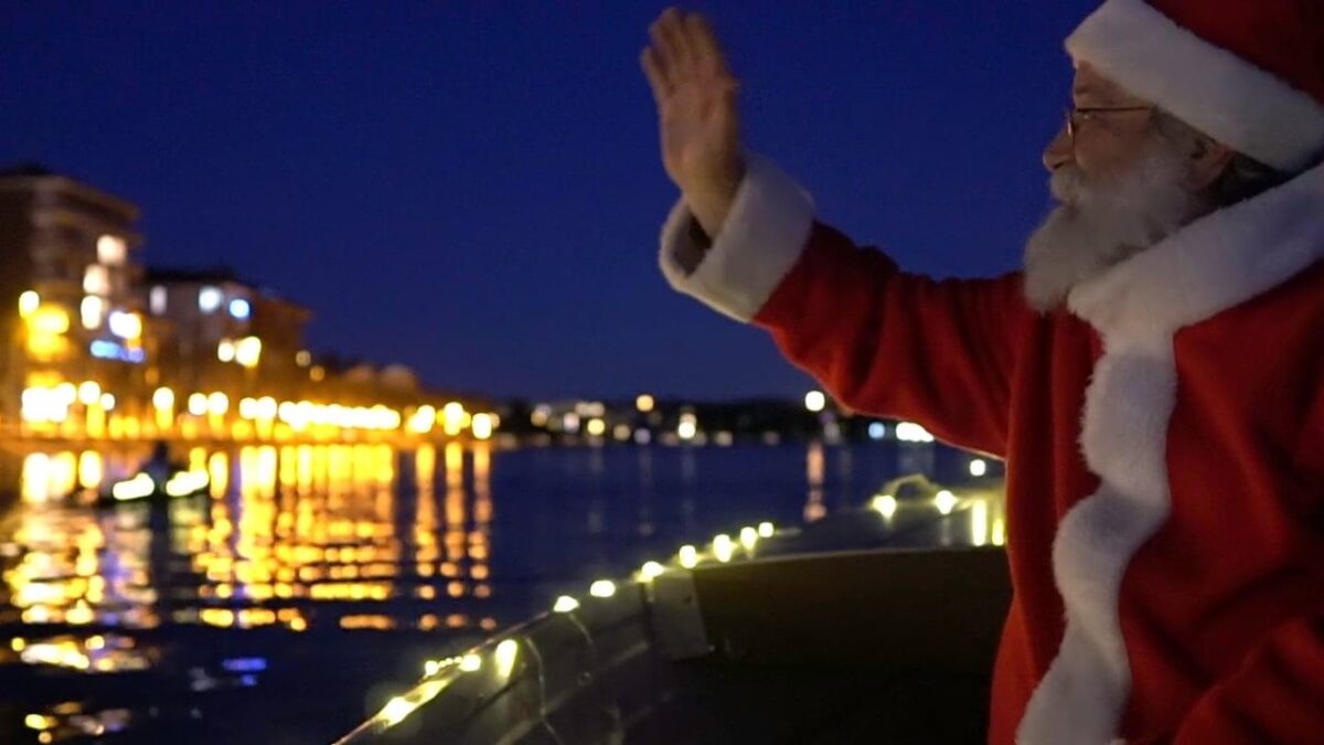 sesto calende babbo natale fiume