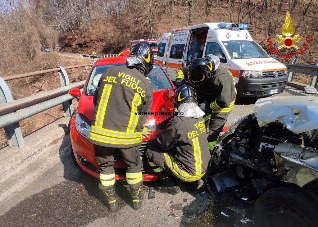 Castello Cabiaglio (VA). Incidente stradale