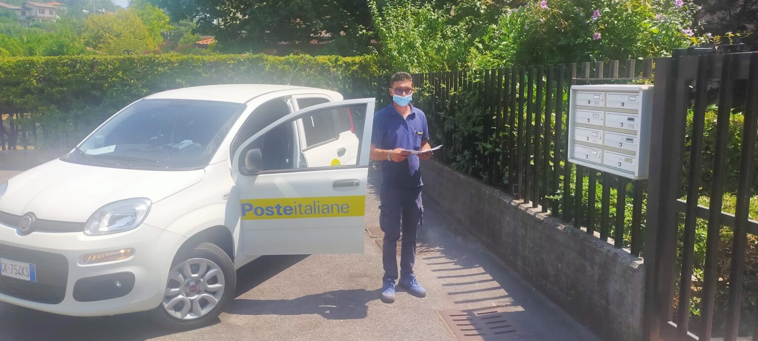 Poste Italiane assume portalettere in provincia di Varese, Il contratto è a tempo determinato Poste Italiane assume portalettere in provincia di Varese. La ricerca è aperta a candidati con diploma di scuola media superiore e patente di guida in corso di validità.