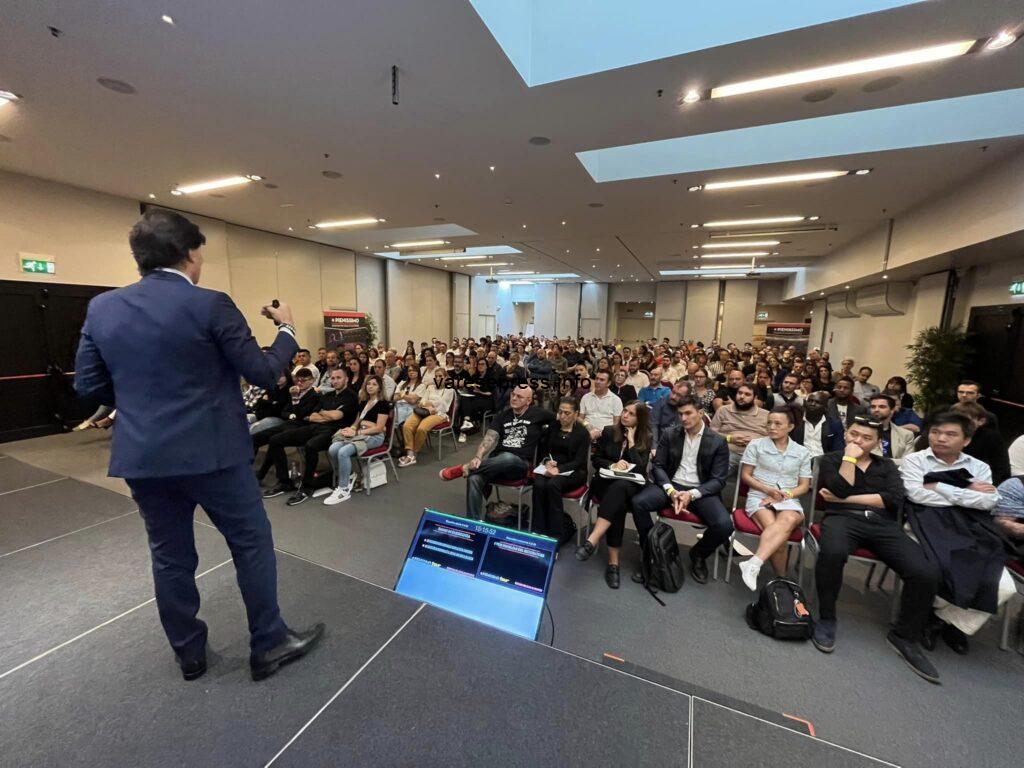 Trecento ristoratori a convegno per combattere il caro bollette Trecento ristoratori a convegno a Milano per combattere il caro bollette