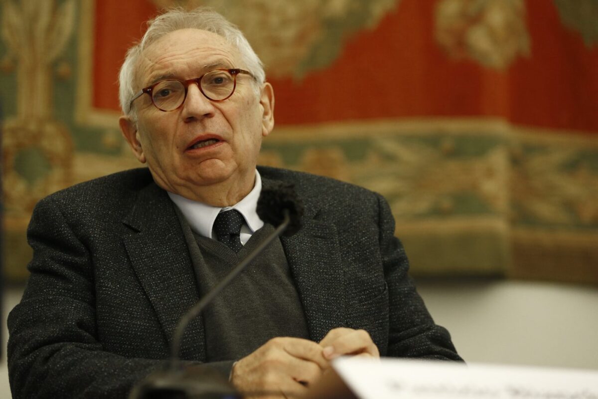 Scuola, il Ministro Bianchi parla di settimana corta e docenti