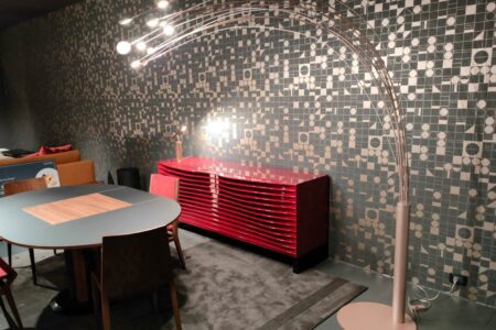 Interior design, la luce di Icone illumina lo spazio Horm Hub Milano