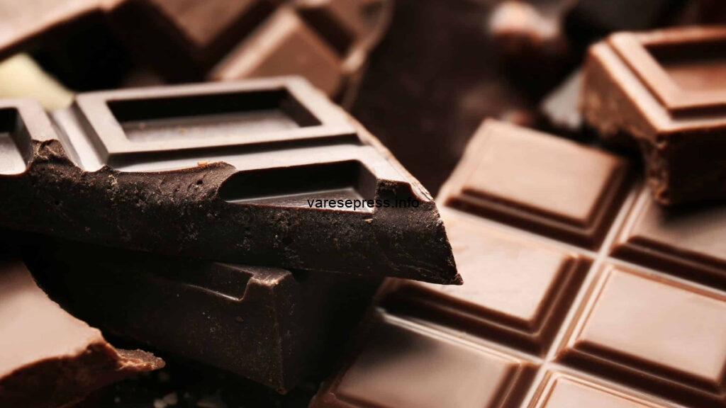 Cioccolato fondente al metallo tossico