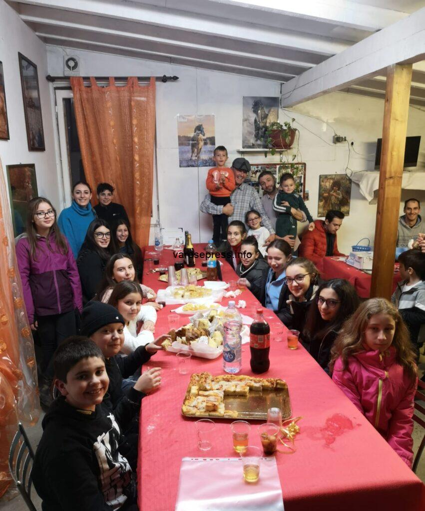 Fagnano Olona, festa di Natale in scuderia