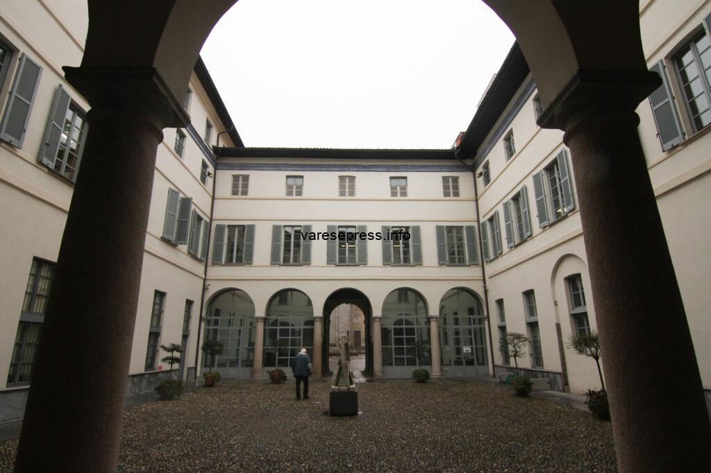 Parte il progetto “IN…SOMMA: Giovani in comune” Parte il progetto "IN...SOMMA: Giovani in comune"