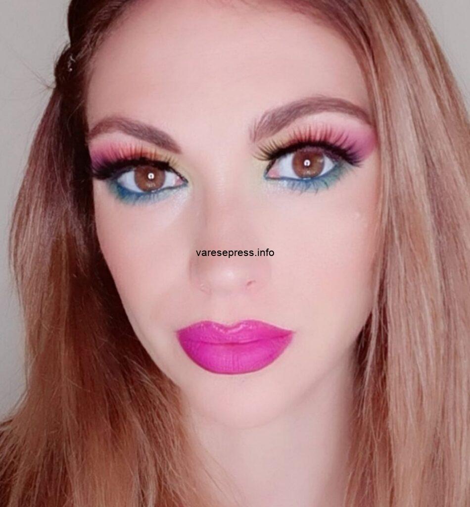 Make up per il carnevale, super colorato Make up per il carnevale, super colorato