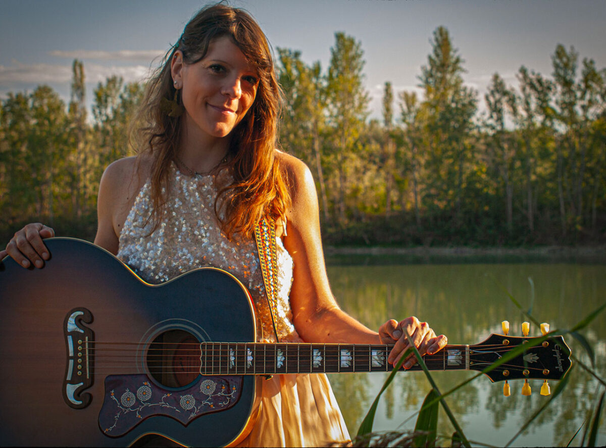 Musica, ‘Life’ il nuovo singolo di Ellen River che anticipa l'album