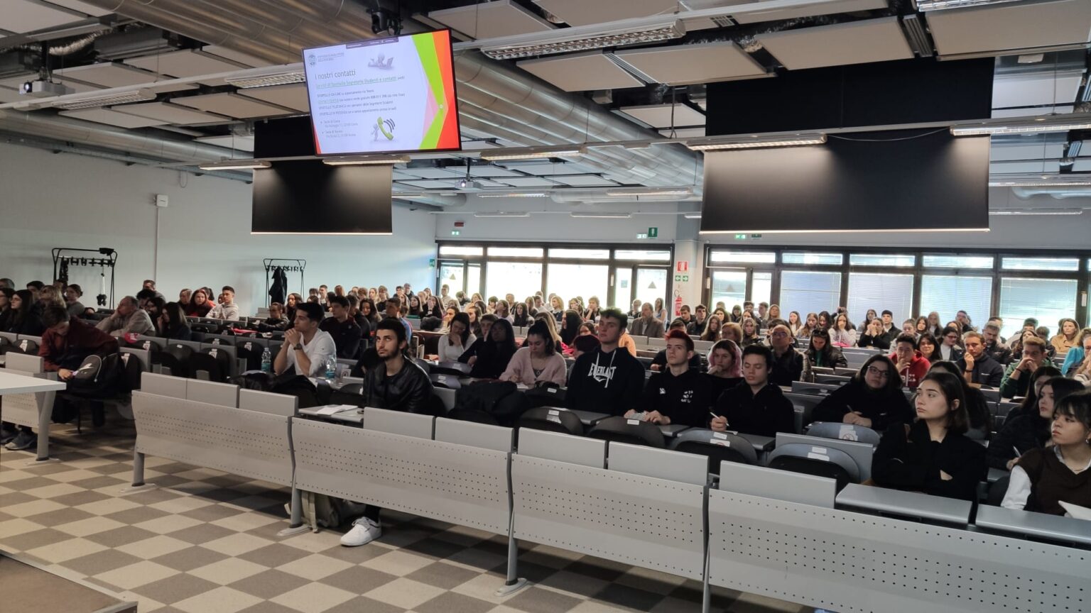 Un iscritto dalla Bolivia, uno dal Guatemala e alcuni spagnoli sono stati gli ospiti speciali di questa edizione dell’Open day.