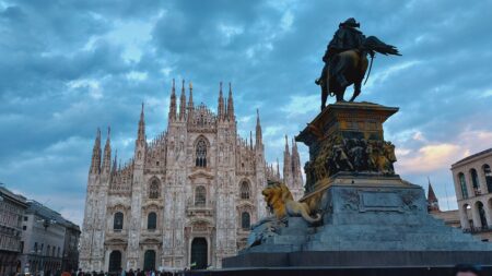 Il Duomo di Milano tra le cattedrali gotiche più spettacolari in Europa