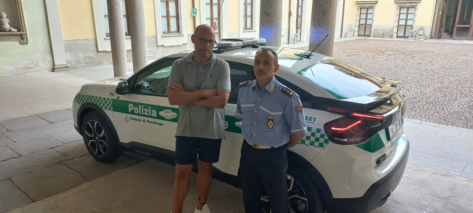 Parabiago.  "Comando di Polizia Locale