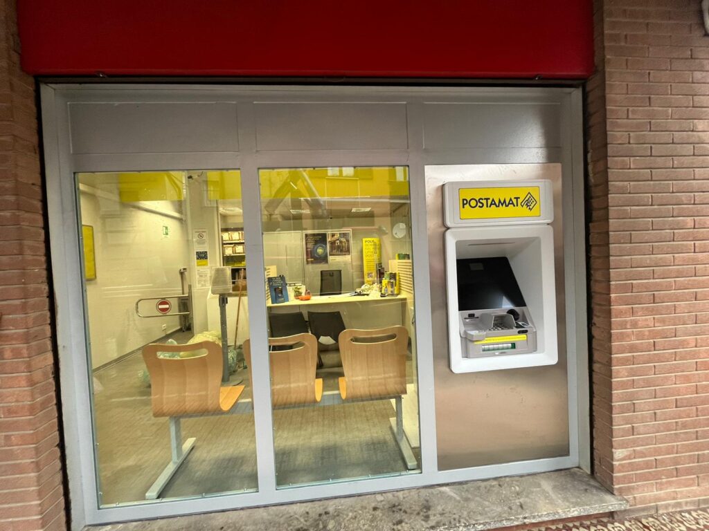 Postamat a Besano Postamat a Besano