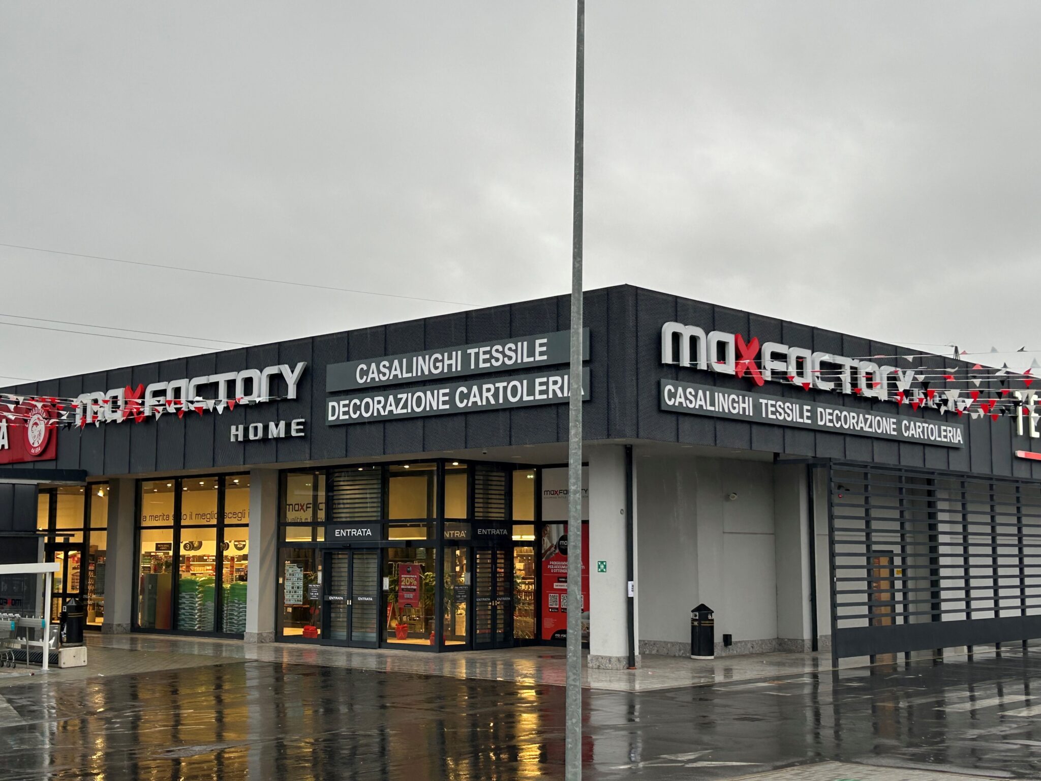 Max Factory Arriva Ad Albizzate Max Factory Arriva Ad Albizzate