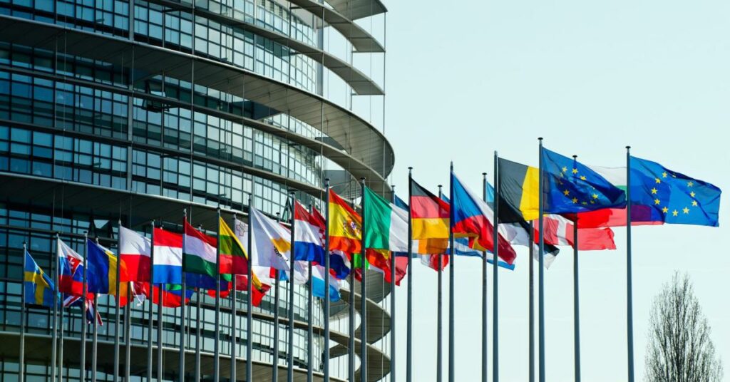 Gli stipendi degli europarlamentari eletti in questi giorni