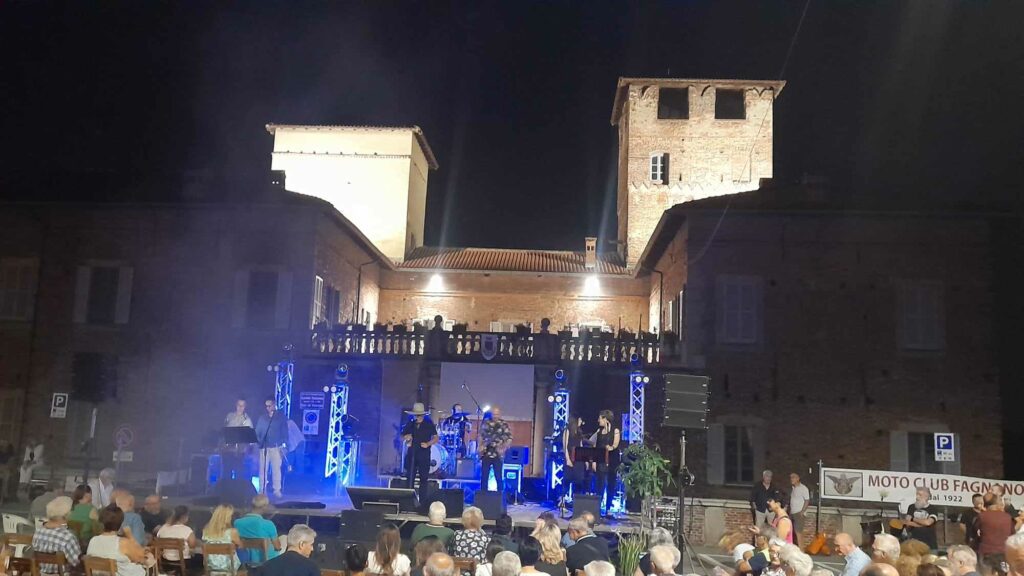 Fagnano Olona, R-Estate in piazza da applausi