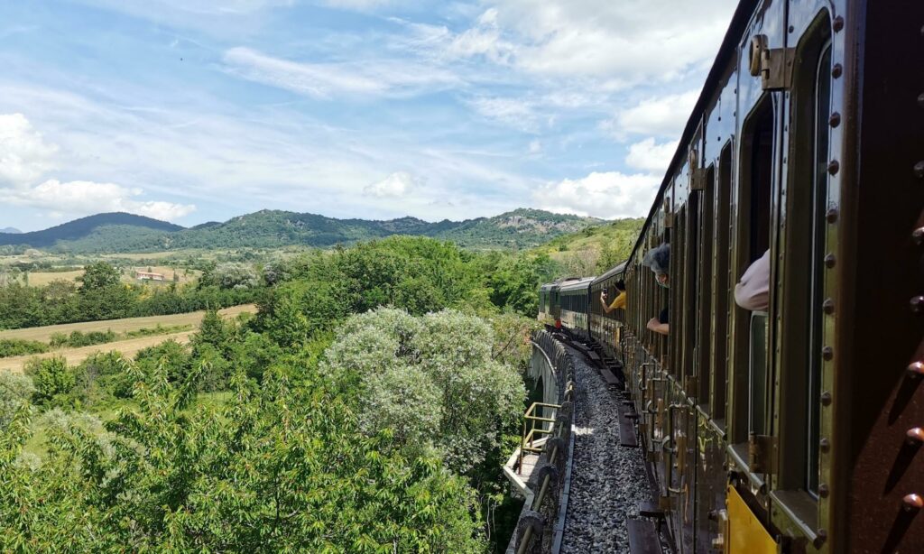 Viaggio nella storia, Treno Arlecchino il 14 luglio
