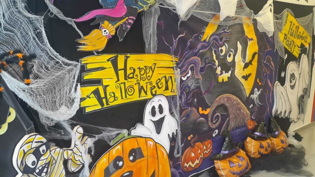 British College, Halloween, festa paurosamente bella