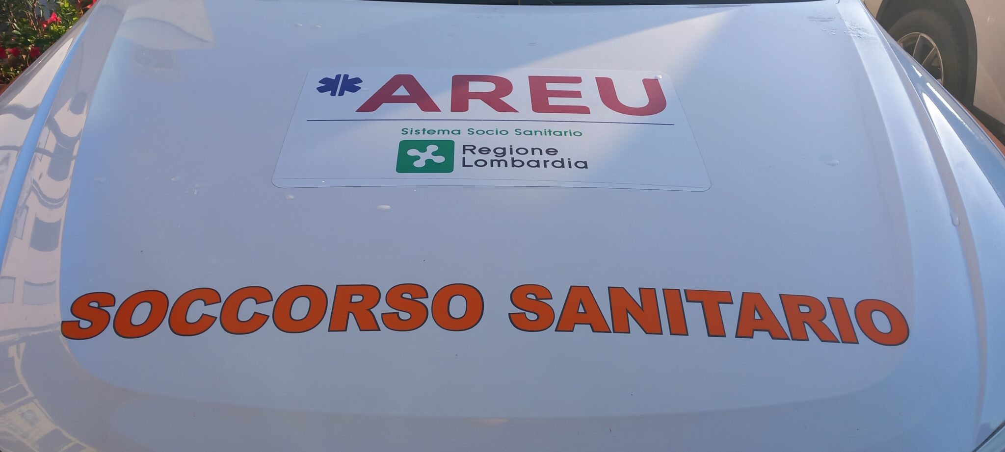 Maccagno, incidente contro ostacolo maccagno