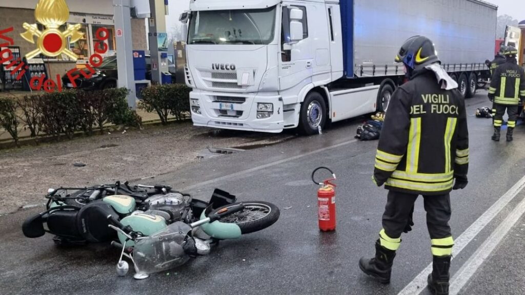 Incidente stradale nel Comasco