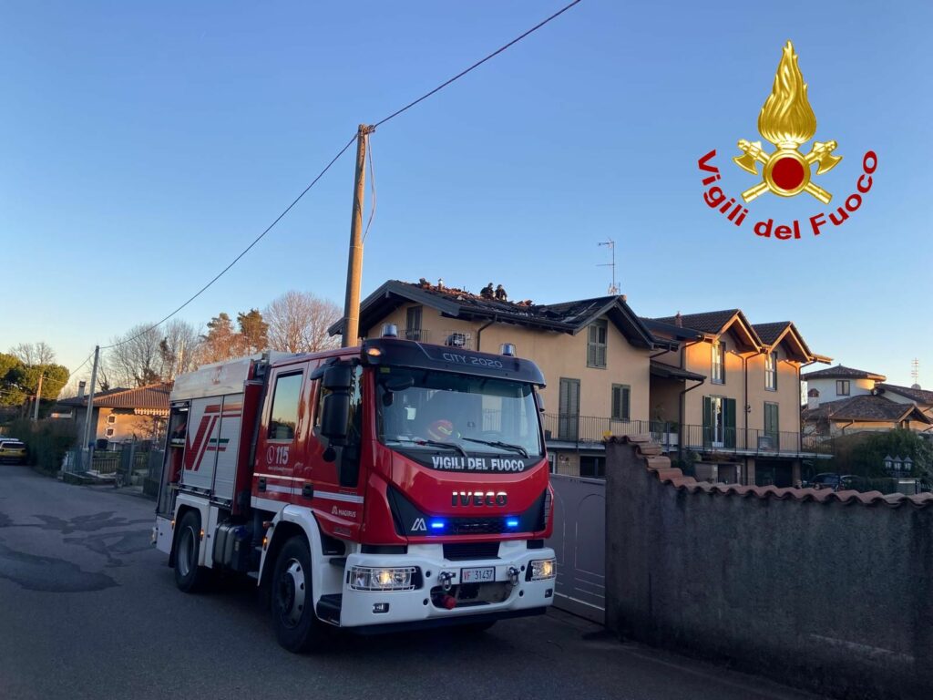 Sumirago: incendio in un’abitazione Sumirago: incendio in un'abitazione