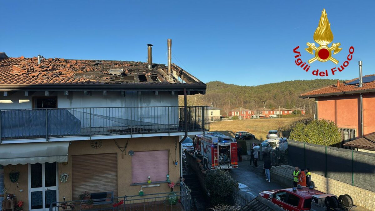 Sesto Calende: mansarda a fuoco