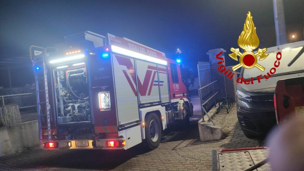 Somma Lombardo: fiamme in pizzeria Somma Lombardo: fiamme in pizzeria