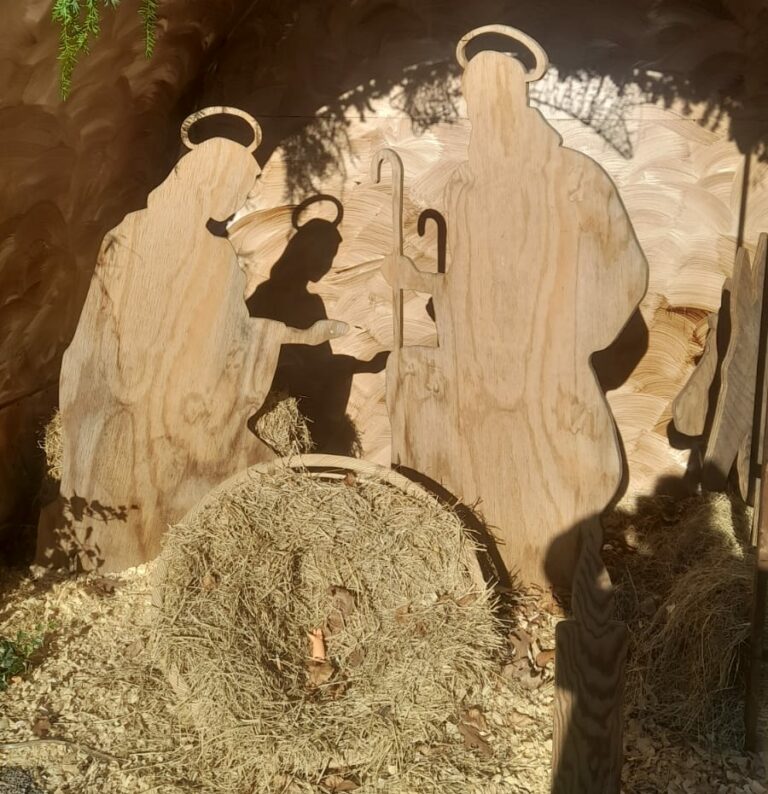 Fagnano Olona, vandalizzato il presepe in piazza