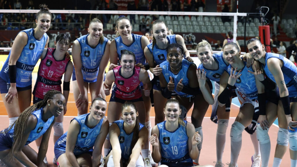 La grande pallavolo femminile europea è tinta di azzurro