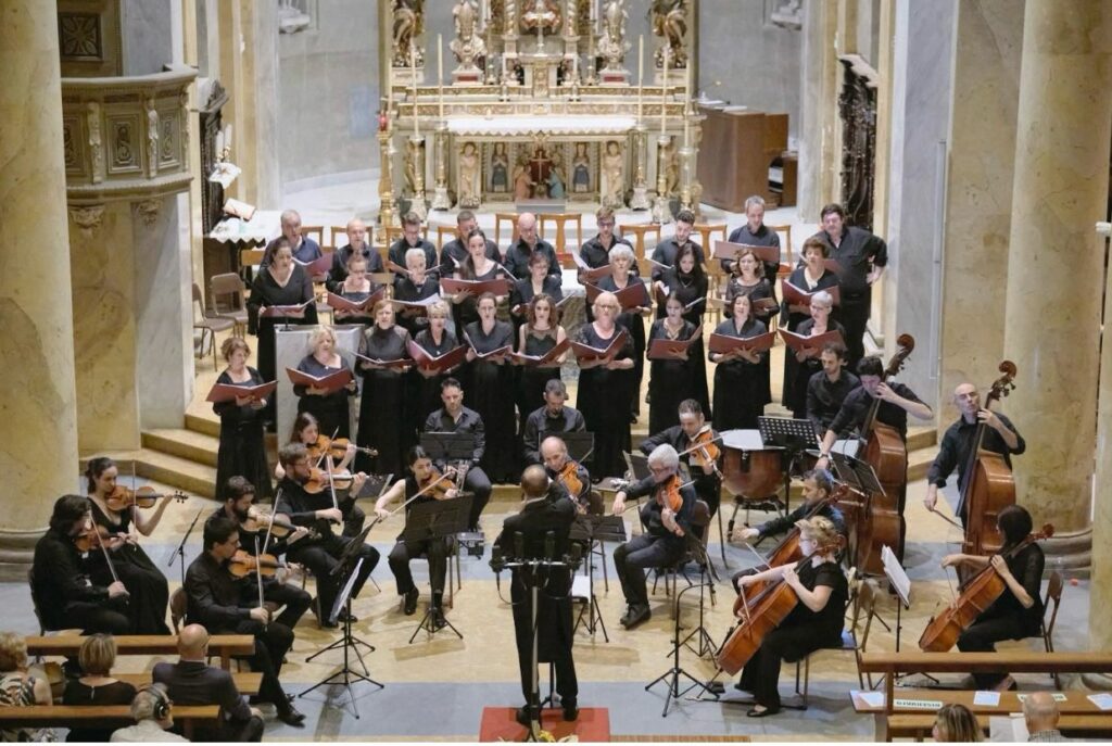 Coro e Orchestra Ensemble Vox Cordis