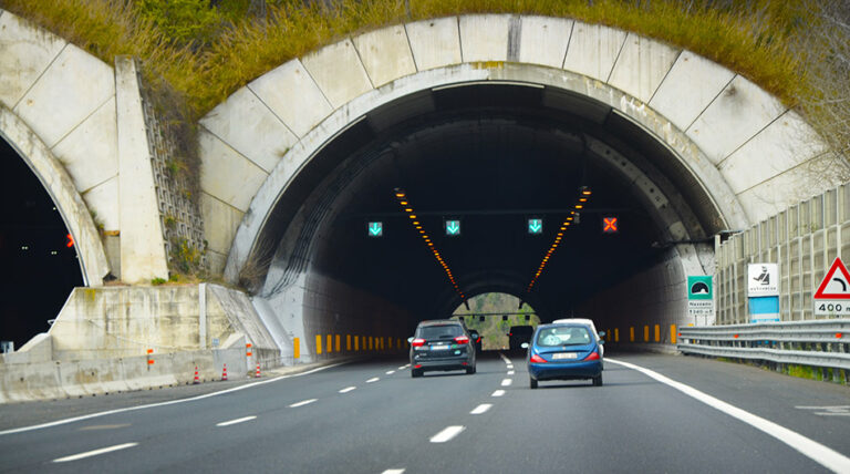 Il tratto autostradale tra Sesto Calende Vergiate e Castelletto