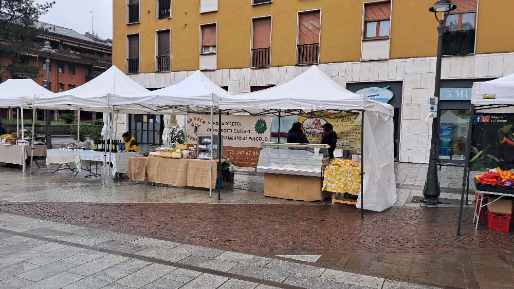 San Vittore Olona mercato contadino sabato 17 maggio