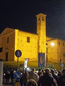 Arsago Seprio: processione Mariana aux flambeaux