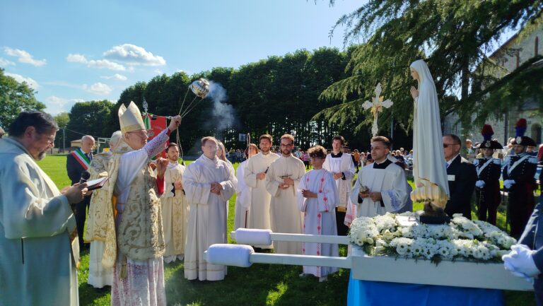Arsago Seprio: Madonna Pellegrina di Fatima