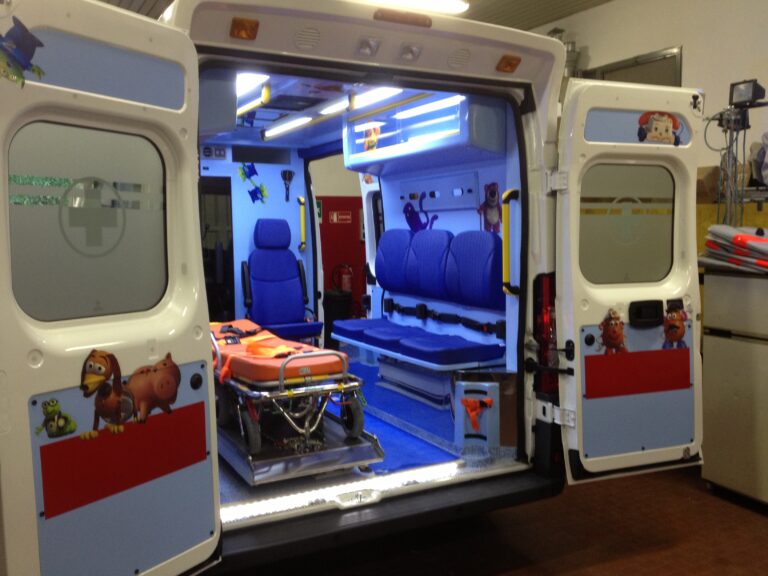 Cassano Magnago: incidente stradale