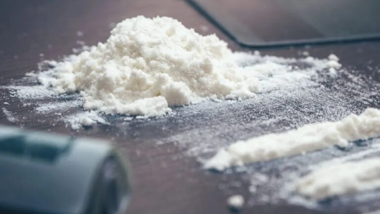 Bimba di 14 mesi positiva alla cocaina trovata in stato di abbandono