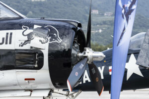 con la presenza di mezzi della flotta dei Flying Bulls