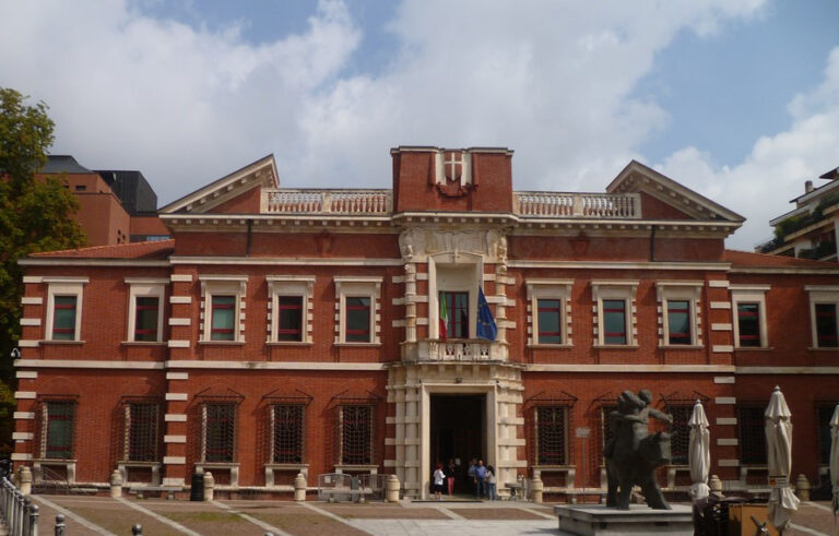 Casellario Giudiziale Varese