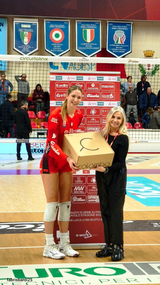 Grande spettacolo alla e-work arena: la UYBA vince e convince