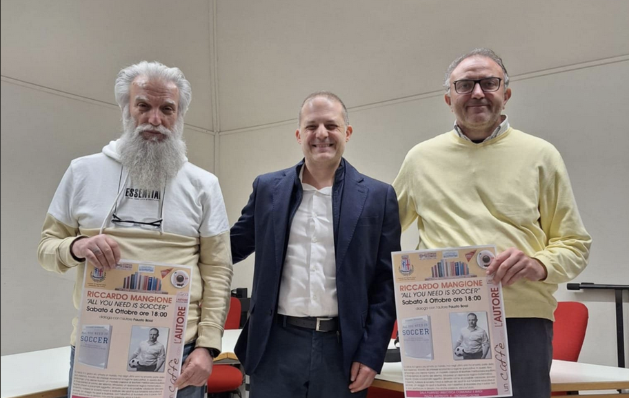 Fagnano Olona, torna il caffè con l’autore con Anna Allocca Fagnano Olona, torna il caffè con l'autore con Anna Allocca