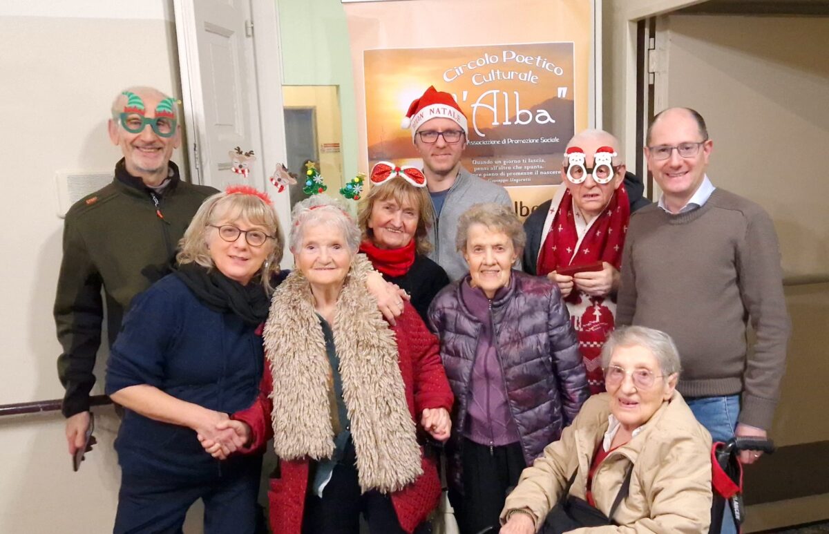 Il 2026 inizia in allegria a Casa Serena con i volontari del Circolo Poetico Culturale L'Alba