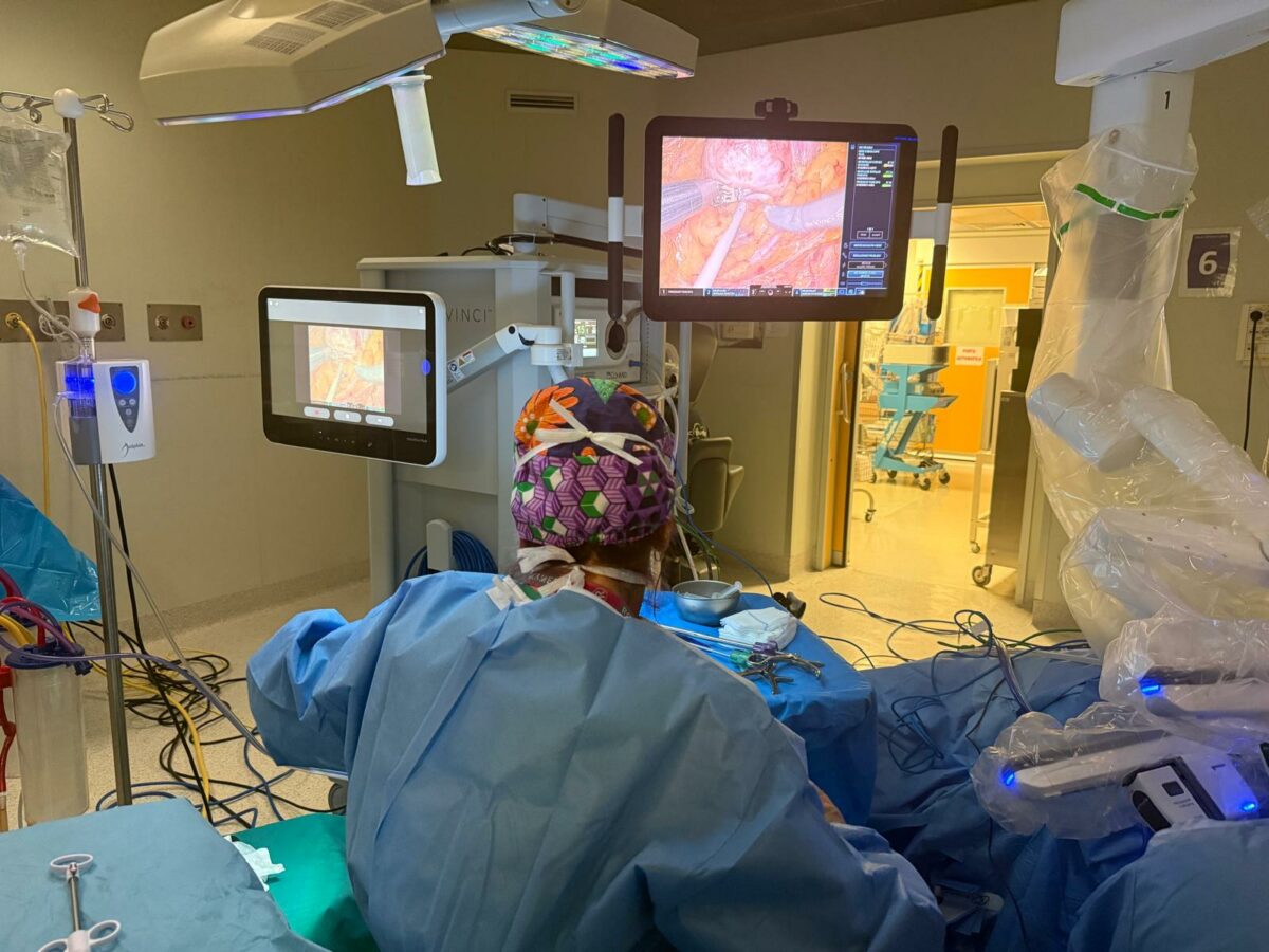 Busto Arsizio riferimento per la chirurgia robotica Busto e la chirurgia robotica