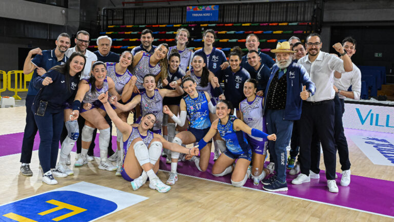 La Eurotek ha perso 3 a 1 con Il Bisonte al Pala BigMat di Firenze La Eurotek ha perso 3 a 1 con Il Bisonte al Pala BigMat di Firenze