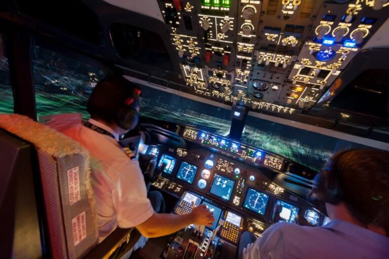 A Bergamo un Corso di Cultura Aeronautica in volo al simulatore