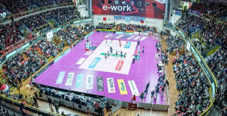 Busto Arsizio, crollo tetto e-Work Arena: tragedia sfiorata, UYBA senza casa Busto Arsizio