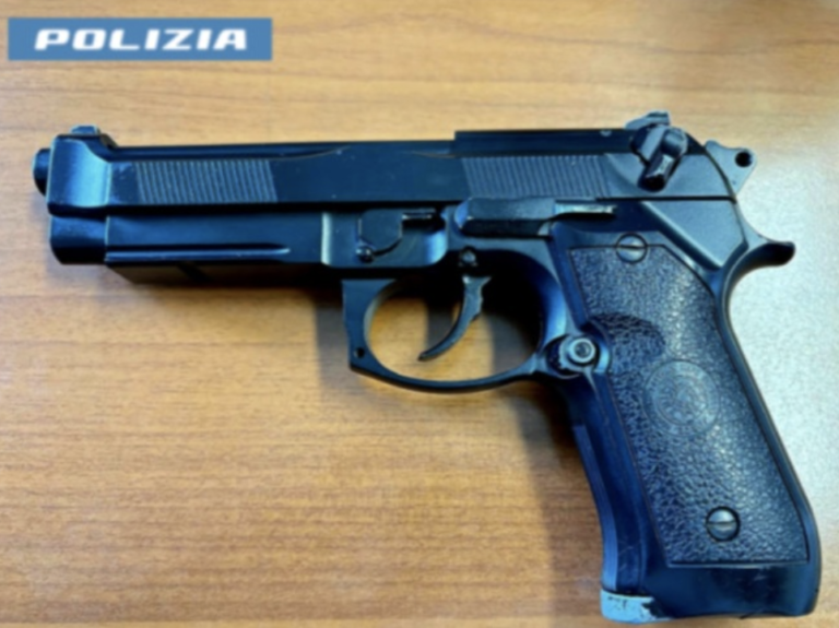 SGallarate, minaccia aggravata, porto abusivo d'armicreenshot 2026-10-15 alle 14.58.23